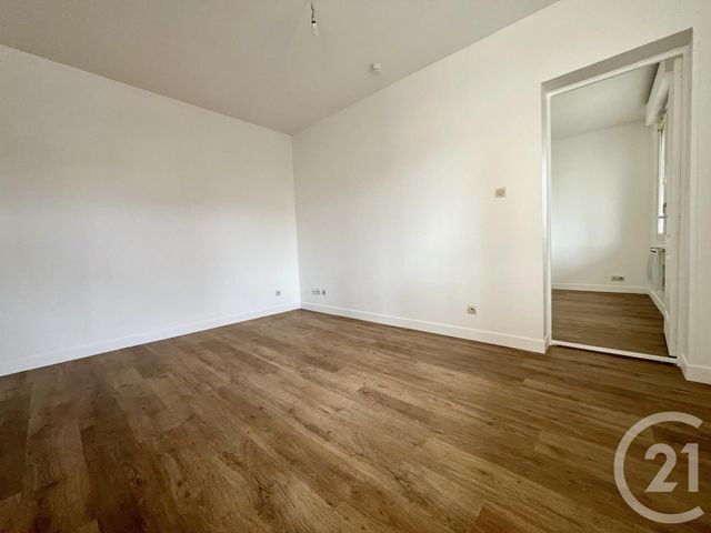 Appartement F2 à louer - 2 pièces - 32.65 m2 - PARAY VIEILLE POSTE - 91 - ILE-DE-FRANCE - Century 21 Eureka