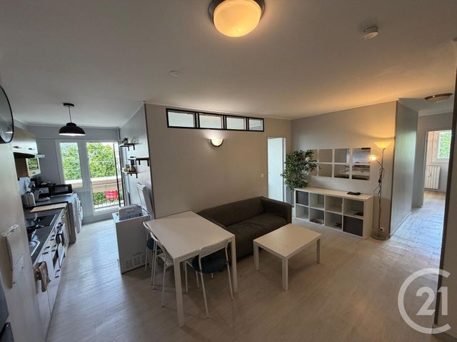 Appartement F4 à vendre - 4 pièces - 78.32 m2 - EVRY - 91 - ILE-DE-FRANCE - Century 21 Eureka