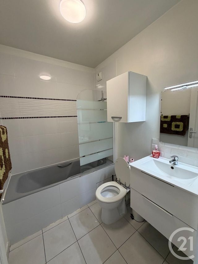 Appartement F4 à vendre - 4 pièces - 78.32 m2 - EVRY - 91 - ILE-DE-FRANCE - Century 21 Eureka