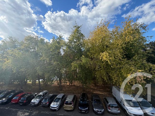 Appartement F3 à vendre - 3 pièces - 60.64 m2 - COURCOURONNES - 91 - ILE-DE-FRANCE - Century 21 Eureka