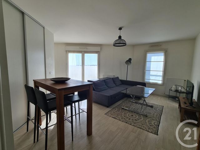 Appartement F3 à vendre - 3 pièces - 60.19 m2 - EVRY - 91 - ILE-DE-FRANCE - Century 21 Eureka