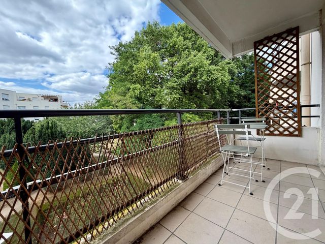 Appartement F3 à louer - 3 pièces - 66.01 m2 - EVRY - 91 - ILE-DE-FRANCE - Century 21 Eureka