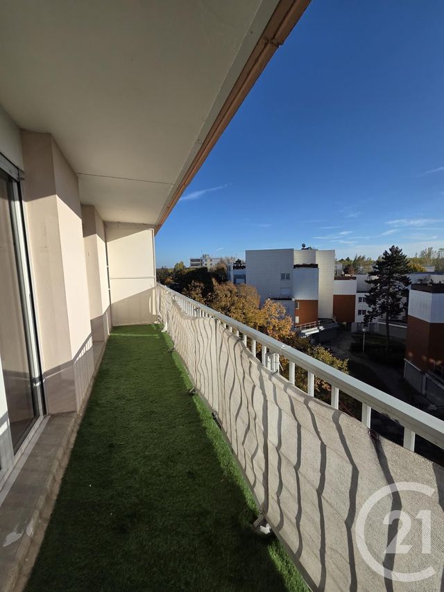Appartement à vendre - 3 pièces - 65.16 m2 - EVRY - 91 - ILE-DE-FRANCE - Century 21 Eureka