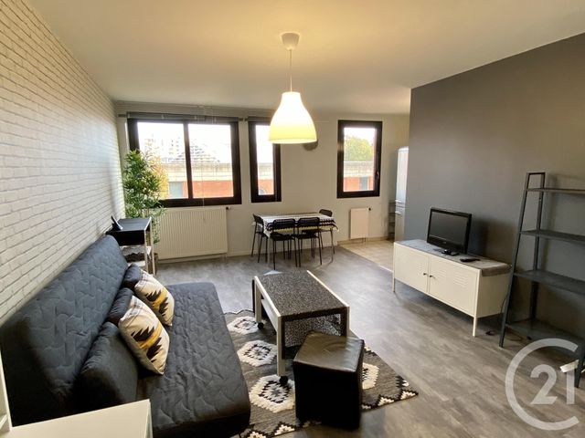 Appartement F2 à louer - 2 pièces - 49.99 m2 - EVRY - 91 - ILE-DE-FRANCE - Century 21 Eureka