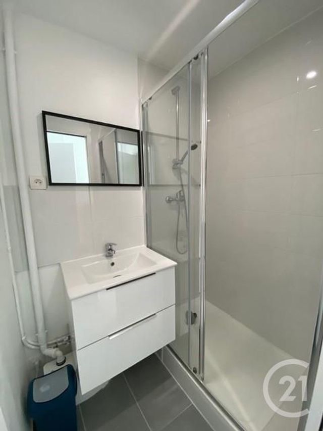 Appartement Studio à louer - 1 pièce - 18.1 m2 - EVRY - 91 - ILE-DE-FRANCE - Century 21 Eureka