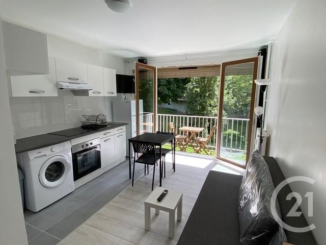 Appartement Studio à louer EVRY