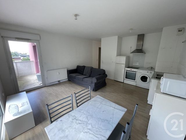 Appartement F2 à vendre - 2 pièces - 46.96 m2 - EVRY - 91 - ILE-DE-FRANCE - Century 21 Eureka