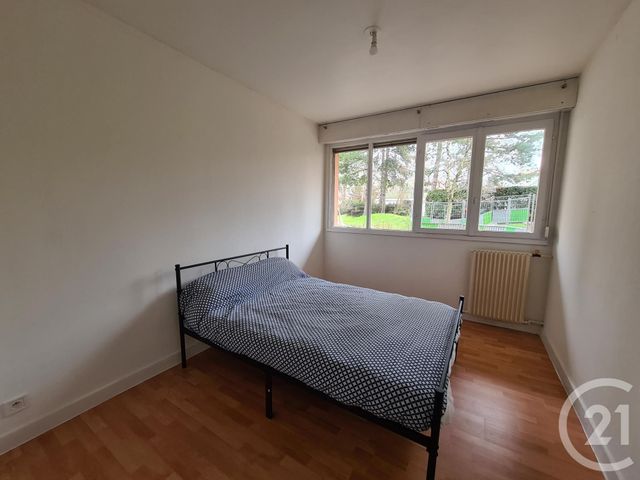 Appartement F2 à louer - 2 pièces - 48.23 m2 - EVRY - 91 - ILE-DE-FRANCE - Century 21 Eureka