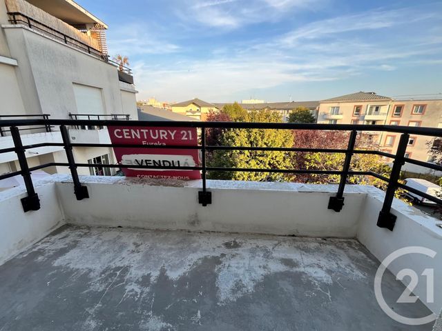 Appartement F2 à vendre - 2 pièces - 42.2 m2 - COURCOURONNES - 91 - ILE-DE-FRANCE - Century 21 Eureka