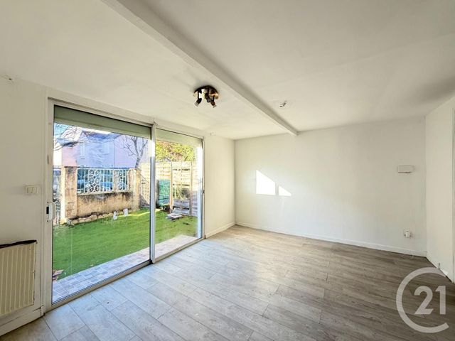 maison à louer - 5 pièces - 90.18 m2 - EVRY - 91 - ILE-DE-FRANCE - Century 21 Eureka