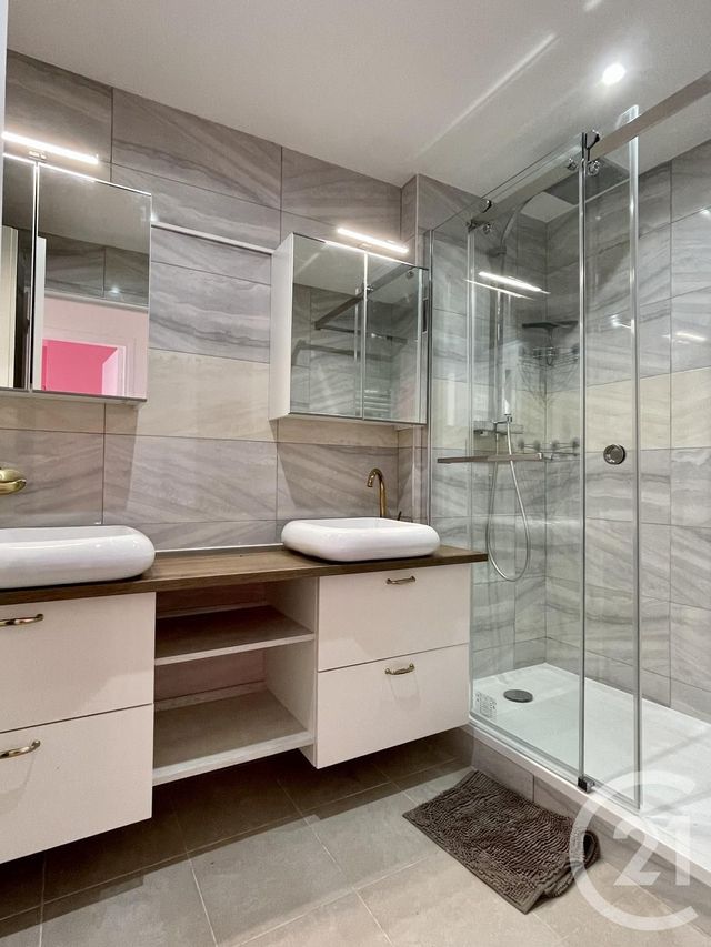 Appartement F4 à louer - 4 pièces - 80.16 m2 - EVRY - 91 - ILE-DE-FRANCE - Century 21 Eureka