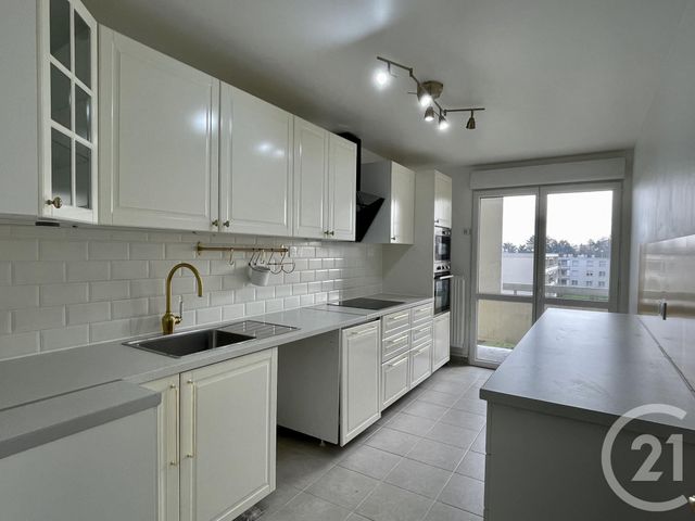Appartement F4 à louer - 4 pièces - 80.16 m2 - EVRY - 91 - ILE-DE-FRANCE - Century 21 Eureka