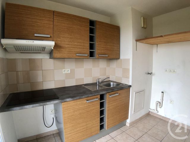 Appartement F2 à louer - 2 pièces - 37.96 m2 - EVRY - 91 - ILE-DE-FRANCE - Century 21 Eureka