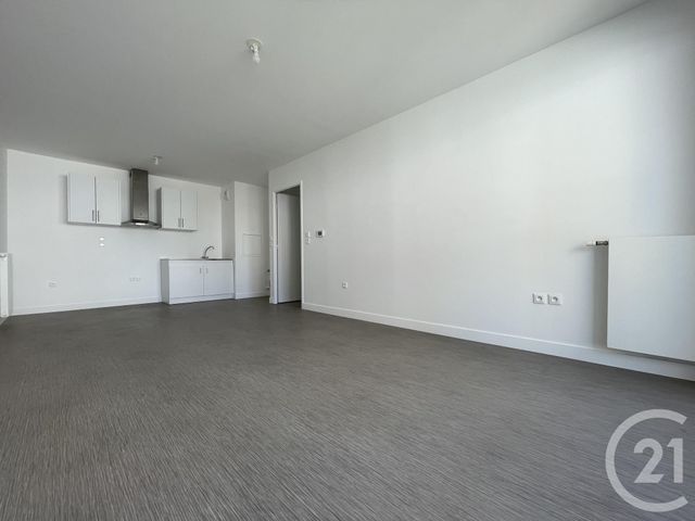 Appartement F3 à louer - 3 pièces - 63.0 m2 - EVRY - 91 - ILE-DE-FRANCE - Century 21 Eureka