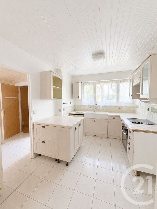 maison à vendre - 5 pièces - 99.41 m2 - COURCOURONNES - 91 - ILE-DE-FRANCE - Century 21 Eureka