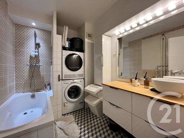 Appartement F3 à vendre - 3 pièces - 70.24 m2 - EVRY - 91 - ILE-DE-FRANCE - Century 21 Eureka