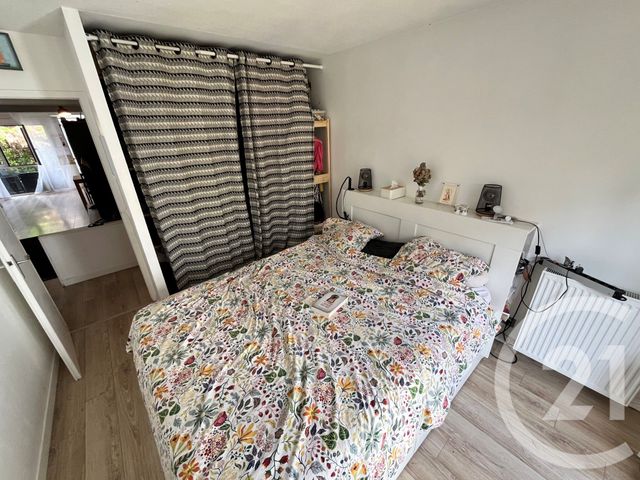 Appartement F3 à vendre - 3 pièces - 70.24 m2 - EVRY - 91 - ILE-DE-FRANCE - Century 21 Eureka