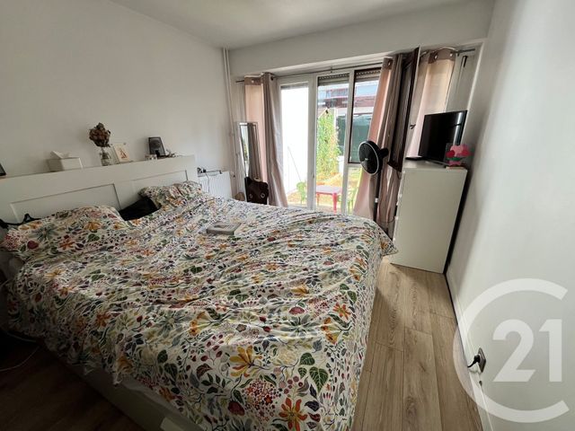 Appartement F3 à vendre - 3 pièces - 70.24 m2 - EVRY - 91 - ILE-DE-FRANCE - Century 21 Eureka
