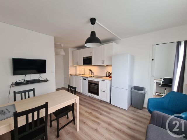 Appartement F4 à louer - 4 pièces - 49.8 m2 - COURCOURONNES - 91 - ILE-DE-FRANCE - Century 21 Eureka
