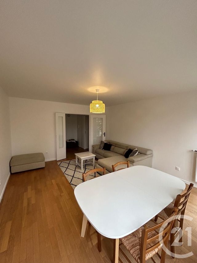 Appartement F3 à louer - 3 pièces - 72.71 m2 - CORBEIL ESSONNES - 91 - ILE-DE-FRANCE - Century 21 Eureka