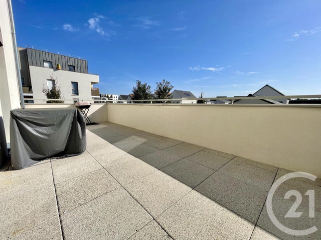 Appartement Duplex à louer - 4 pièces - 83.08 m2 - MOISSY CRAMAYEL - 77 - ILE-DE-FRANCE - Century 21 Eureka
