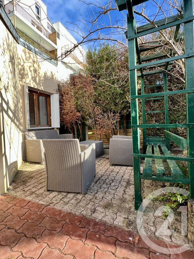 Appartement F2 à louer - 2 pièces - 47.76 m2 - EVRY - 91 - ILE-DE-FRANCE - Century 21 Eureka