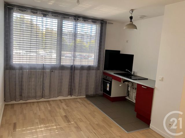 Appartement F2 à vendre - 2 pièces - 37.45 m2 - EVRY - 91 - ILE-DE-FRANCE - Century 21 Eureka