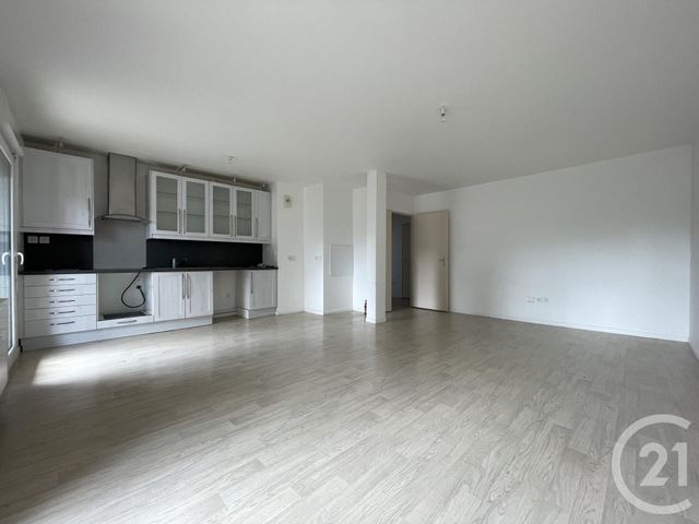 Appartement F3 à louer - 3 pièces - 66.29 m2 - EVRY - 91 - ILE-DE-FRANCE - Century 21 Eureka