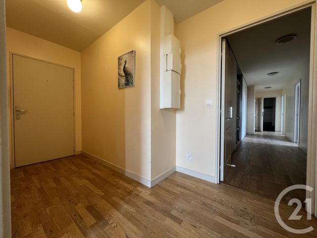 Appartement F5 à louer - 4 pièces - 101.38 m2 - EVRY - 91 - ILE-DE-FRANCE - Century 21 Eureka