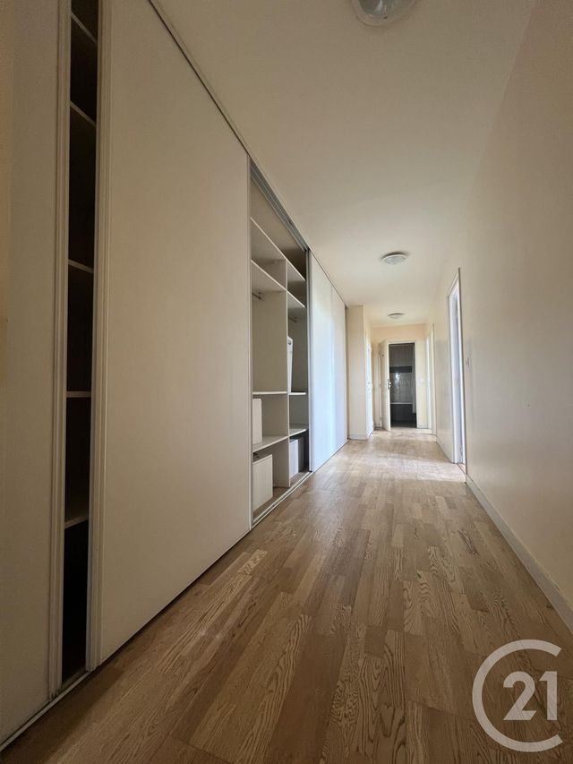 Appartement F5 à louer - 4 pièces - 101.38 m2 - EVRY - 91 - ILE-DE-FRANCE - Century 21 Eureka
