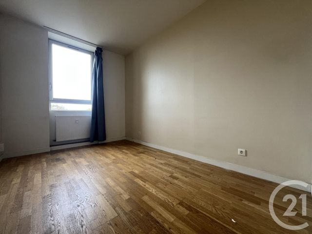 Appartement F5 à louer - 4 pièces - 101.38 m2 - EVRY - 91 - ILE-DE-FRANCE - Century 21 Eureka