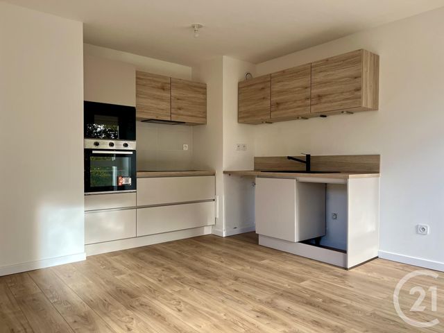 Appartement F2 à louer - 2 pièces - 46.36 m2 - EVRY - 91 - ILE-DE-FRANCE - Century 21 Eureka