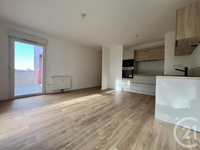 Appartement F2 à louer - 2 pièces - 46.36 m2 - EVRY - 91 - ILE-DE-FRANCE - Century 21 Eureka